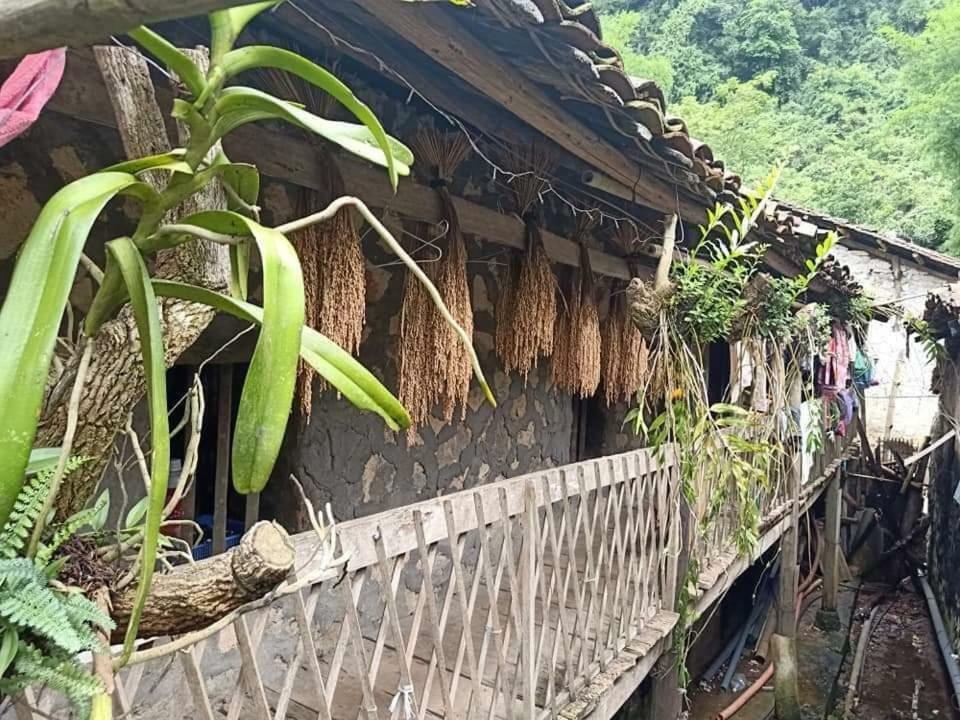 A Sy Ban Gioc Homestay - Lang Da Khuoi Ky Cao Bang Exterior foto